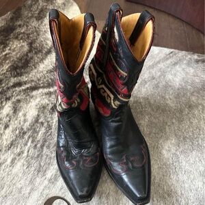 Old Gringo Boots size 9